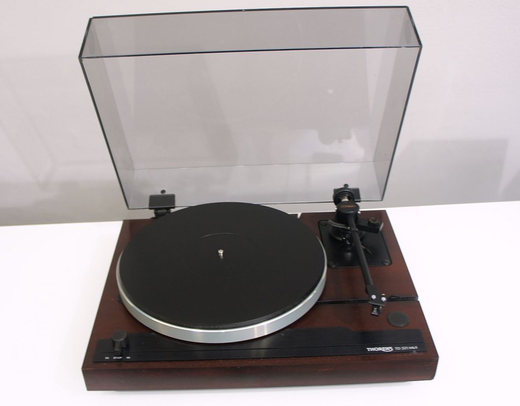 Thorens TD 321MKII + Mission 774LC