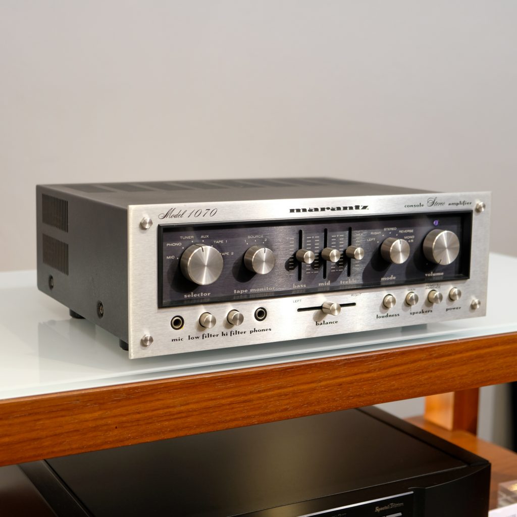 Marantz 1070
