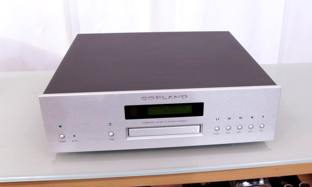 Copland CDA 823