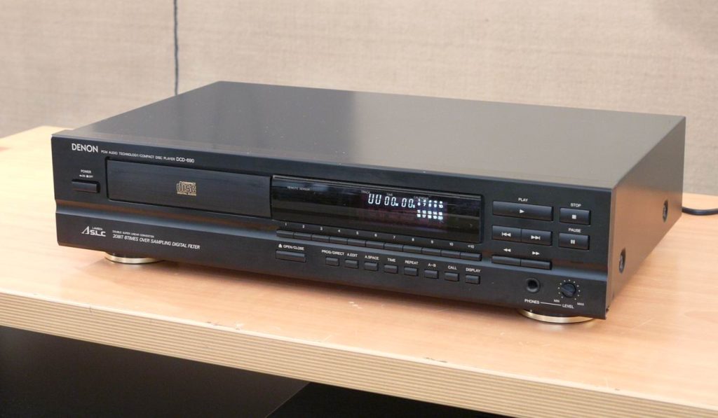 Denon DCD 690