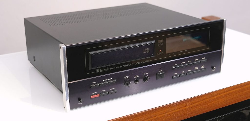 McIntosh MCD 7008 - MCD 7000