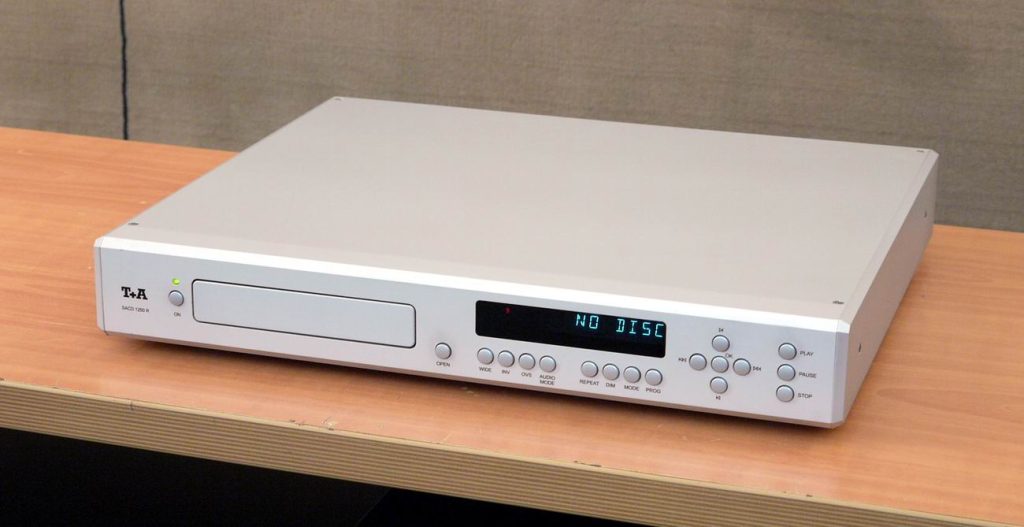 T + A Sacd 1250 R