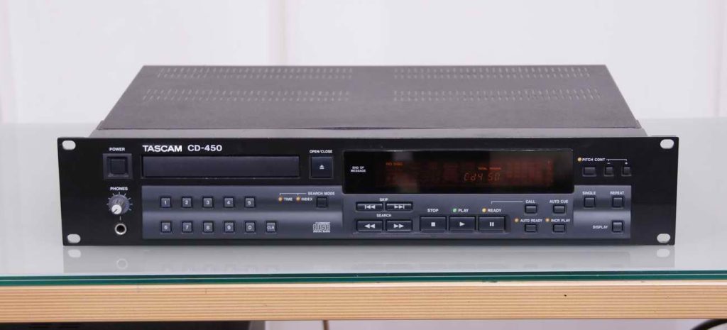 Tascam CD 450