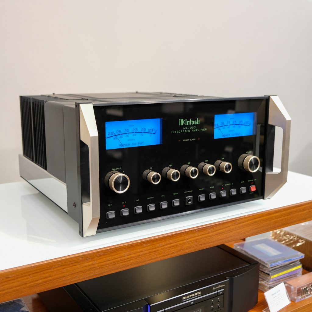 McIntosh MA7000