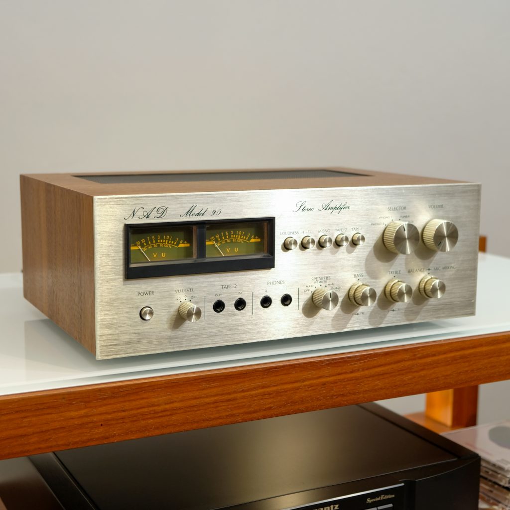 Nad Model 90