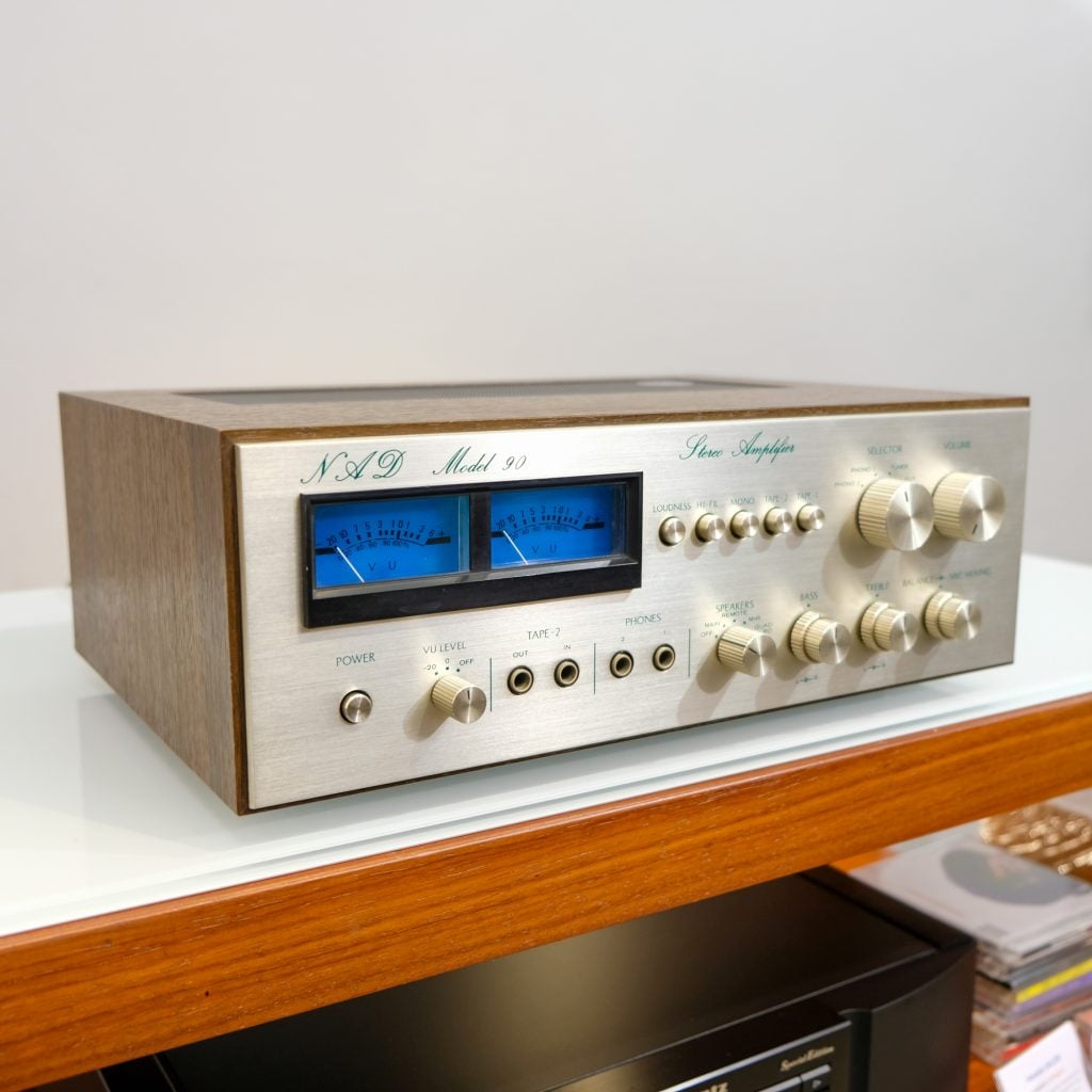 Nad Model 90