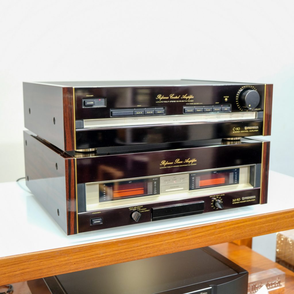 Pioneer C-90 M-90