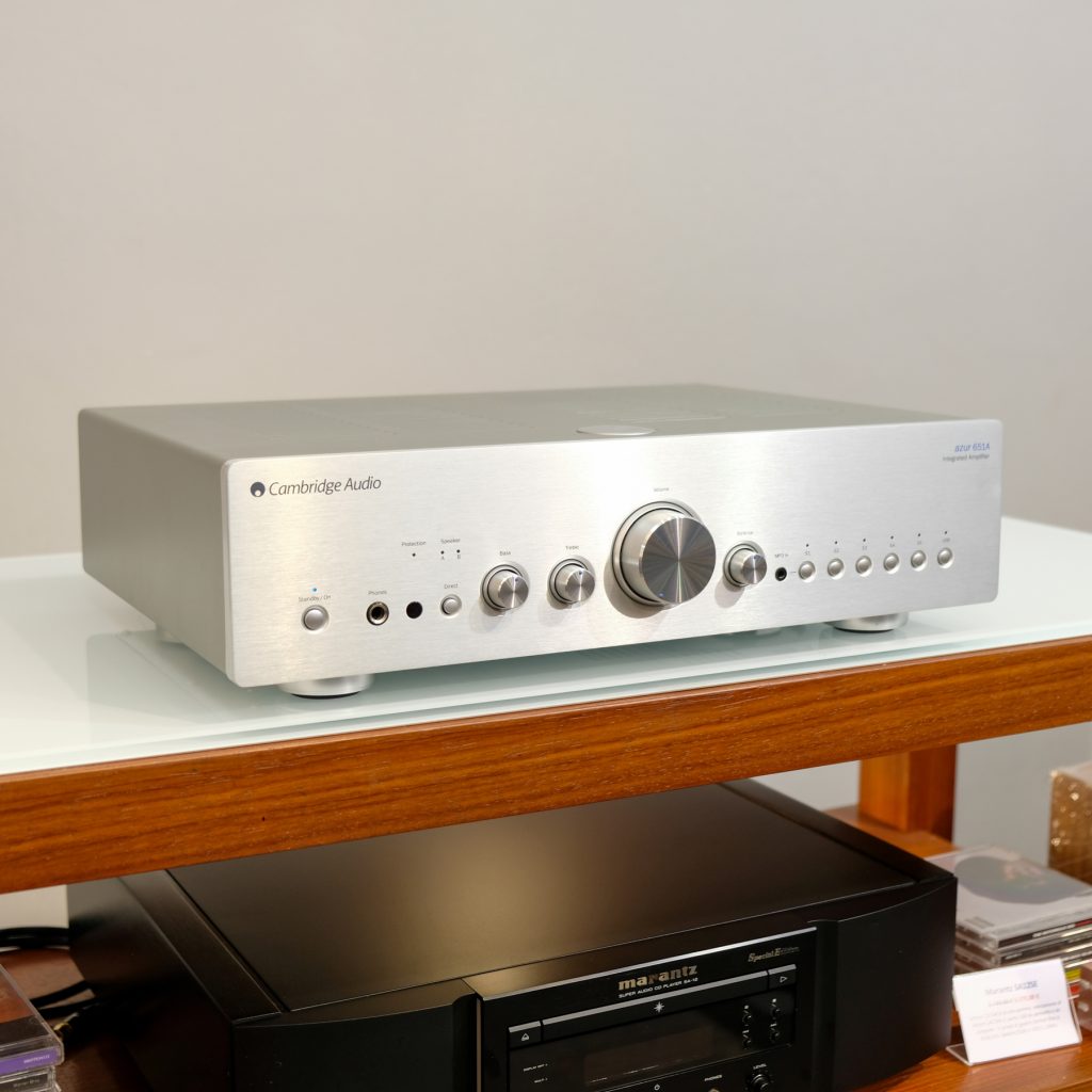 Cambridge Audio Azur 651A
