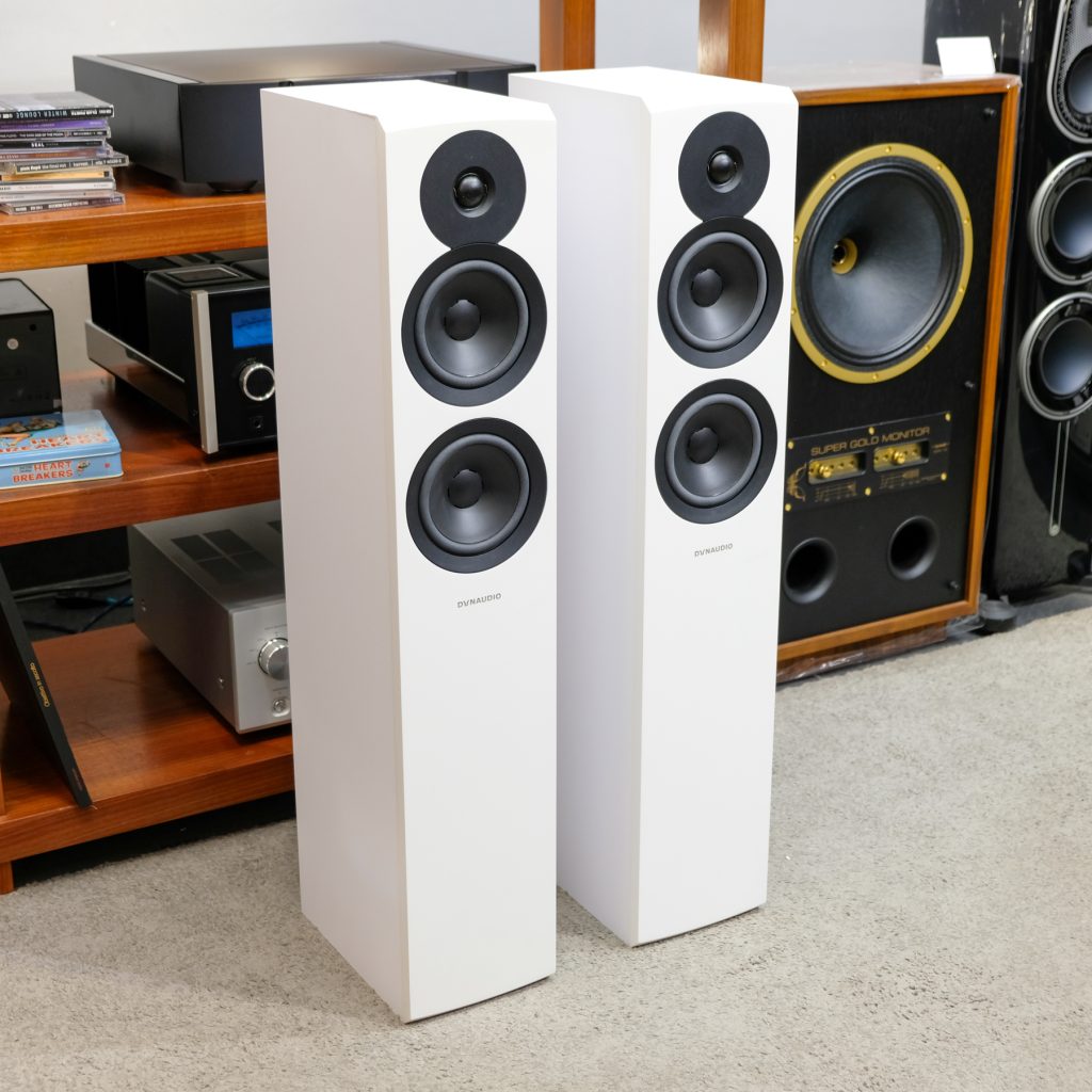 Dynaudio Emit 30