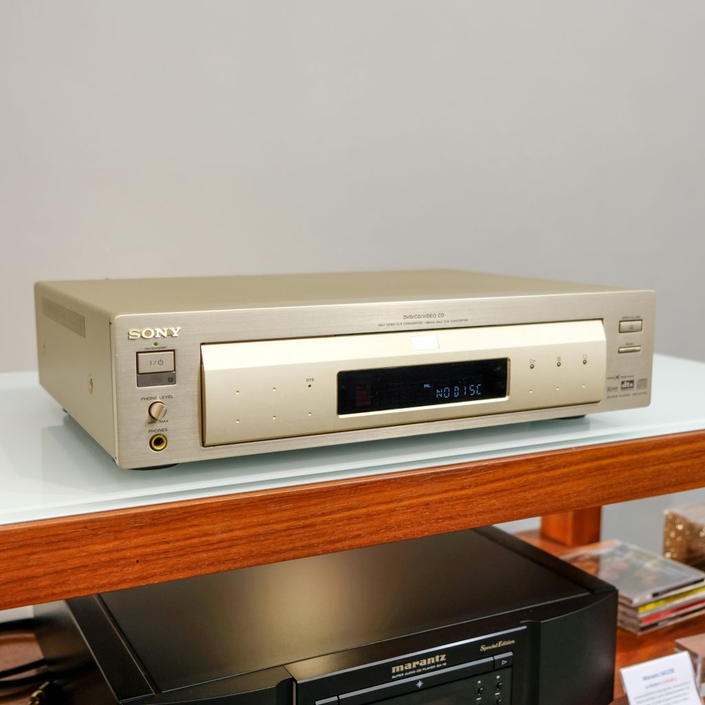 Sony DVP-S7700