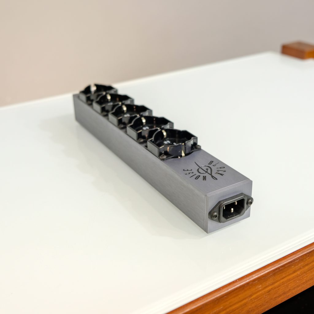 Black Noise Slim5