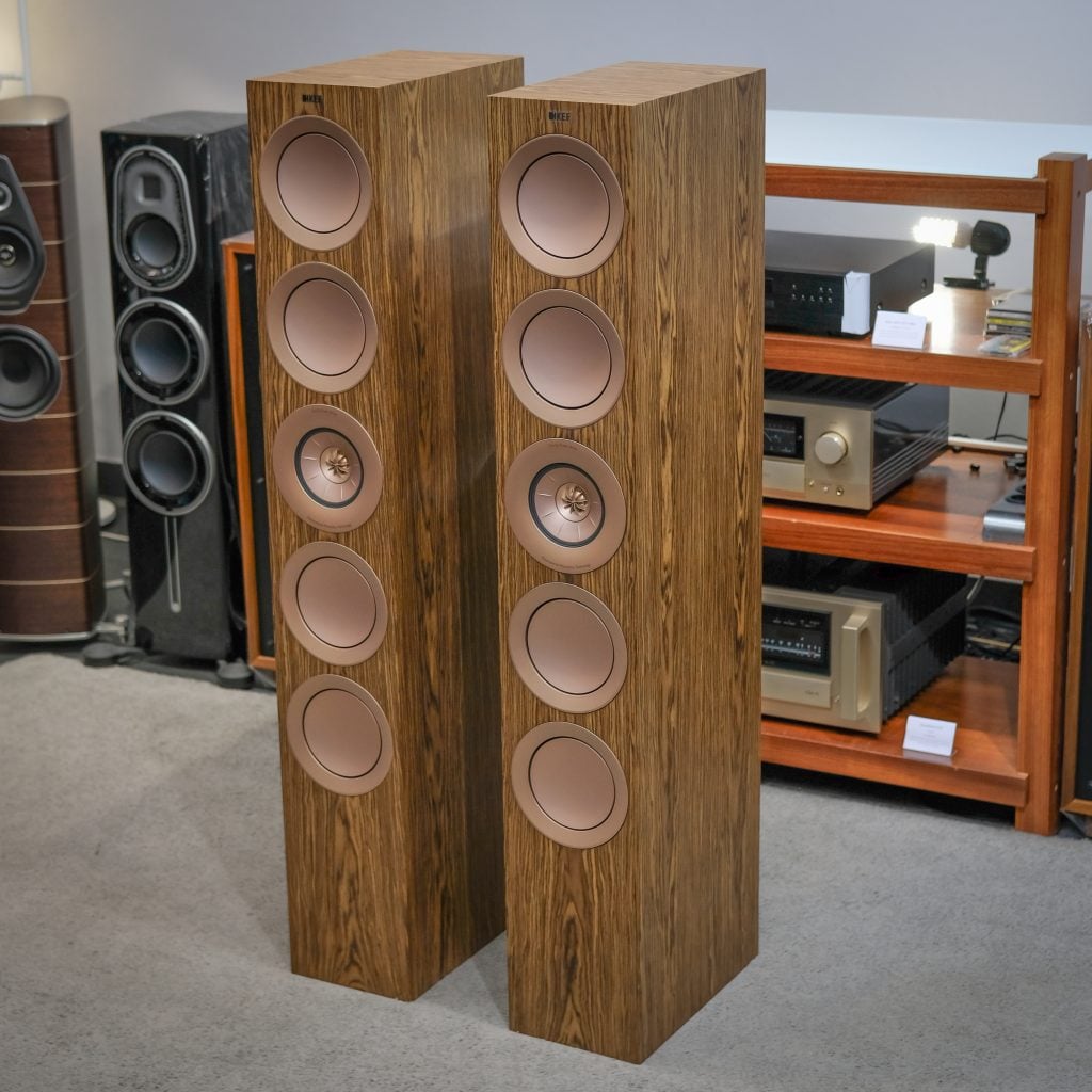Kef R11 Meta