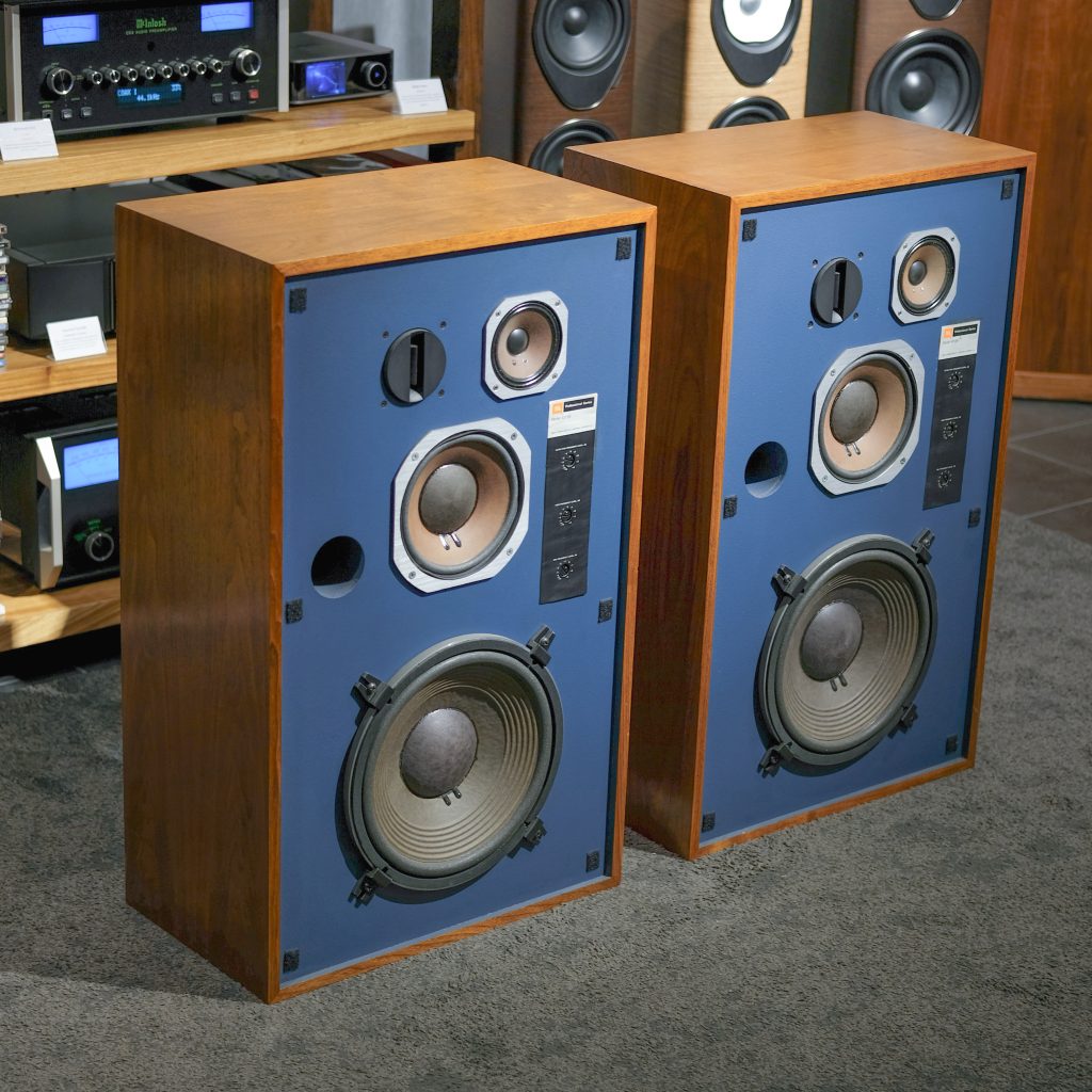 JBL 4315B
