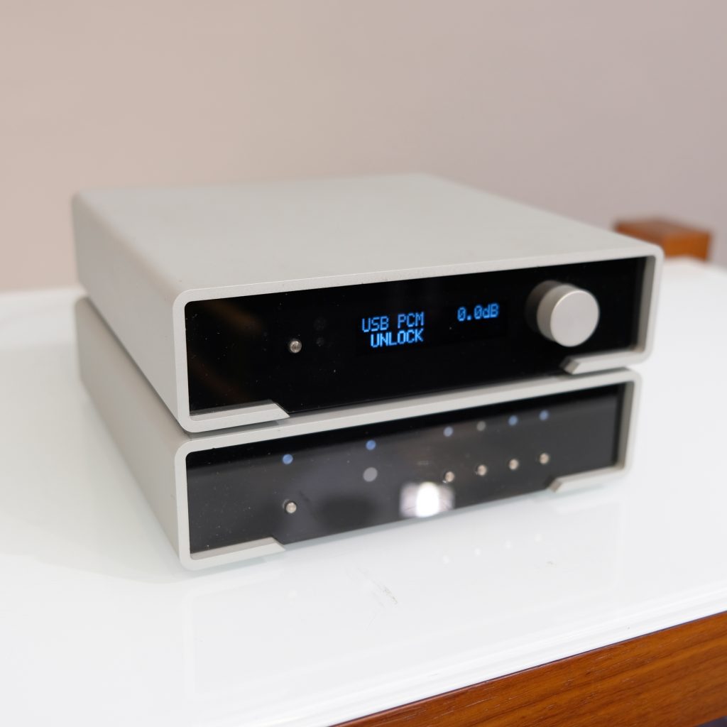 M2Tech Young MKIII + alimentatore Van Der Graaf MKIII