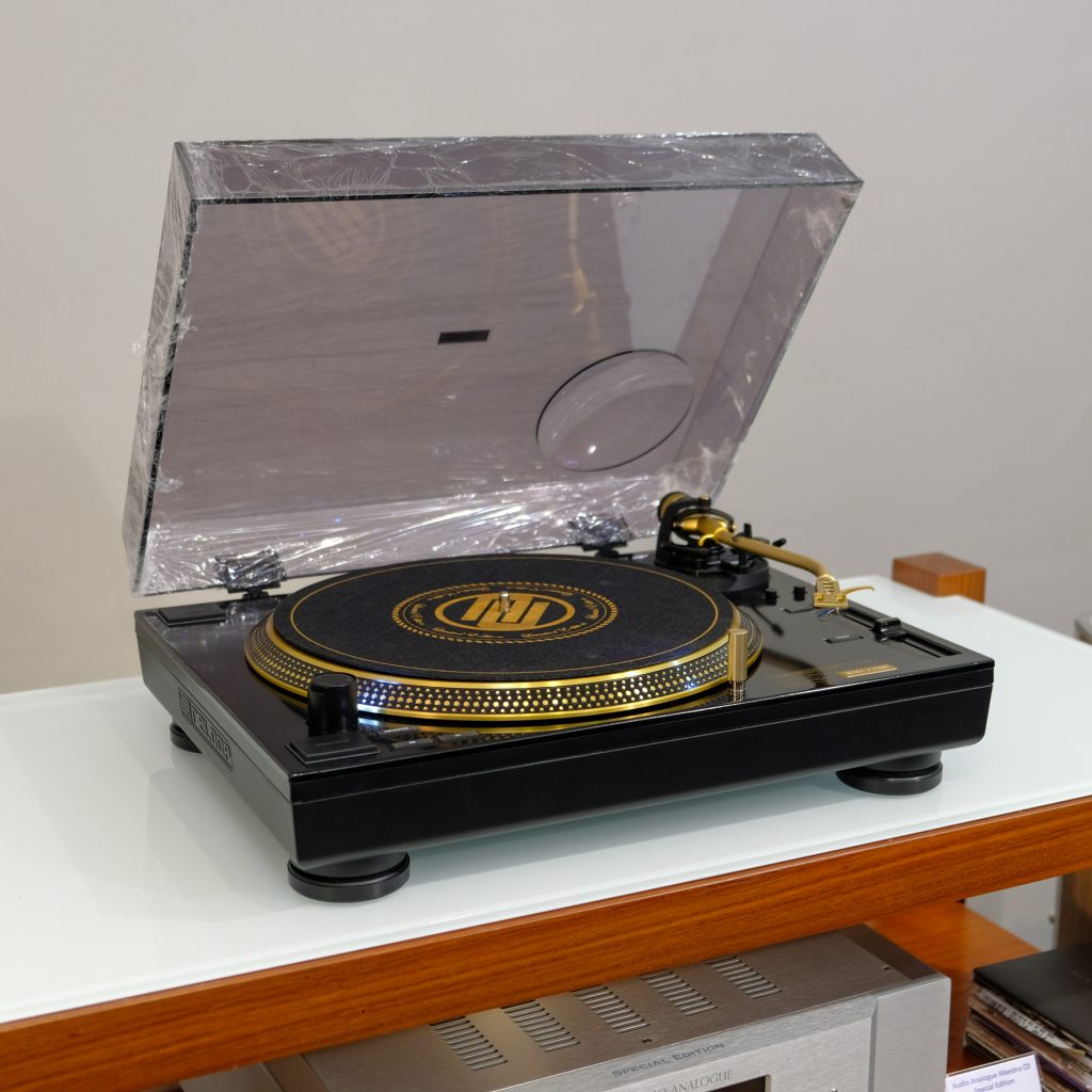 Reloop RP7000MKII Gold Limited Edition