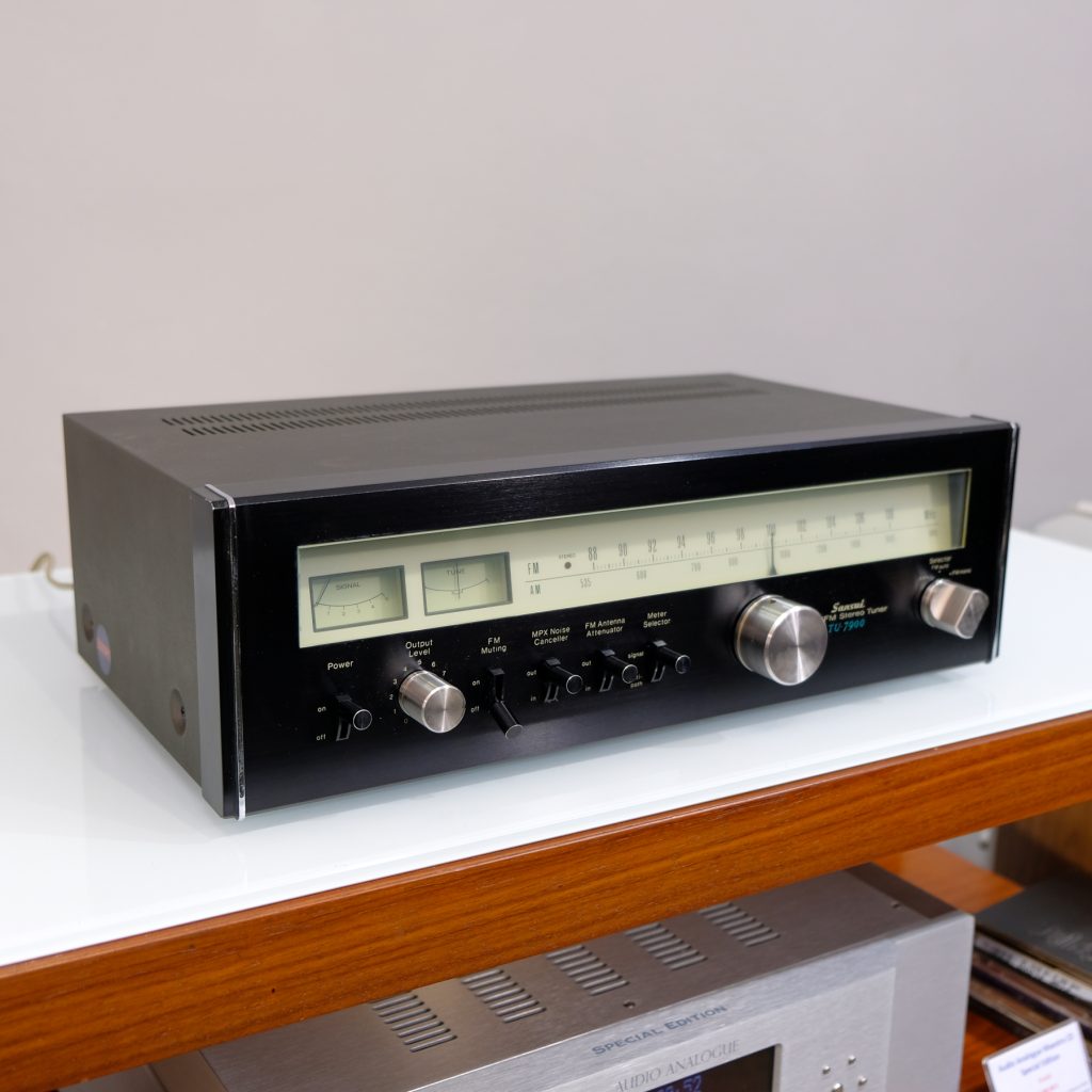 Sansui TU-7900