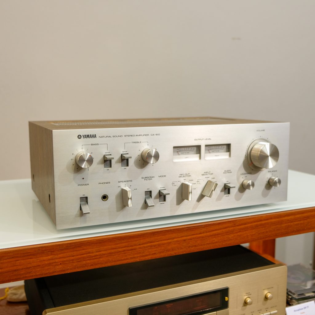 Yamaha CA-610