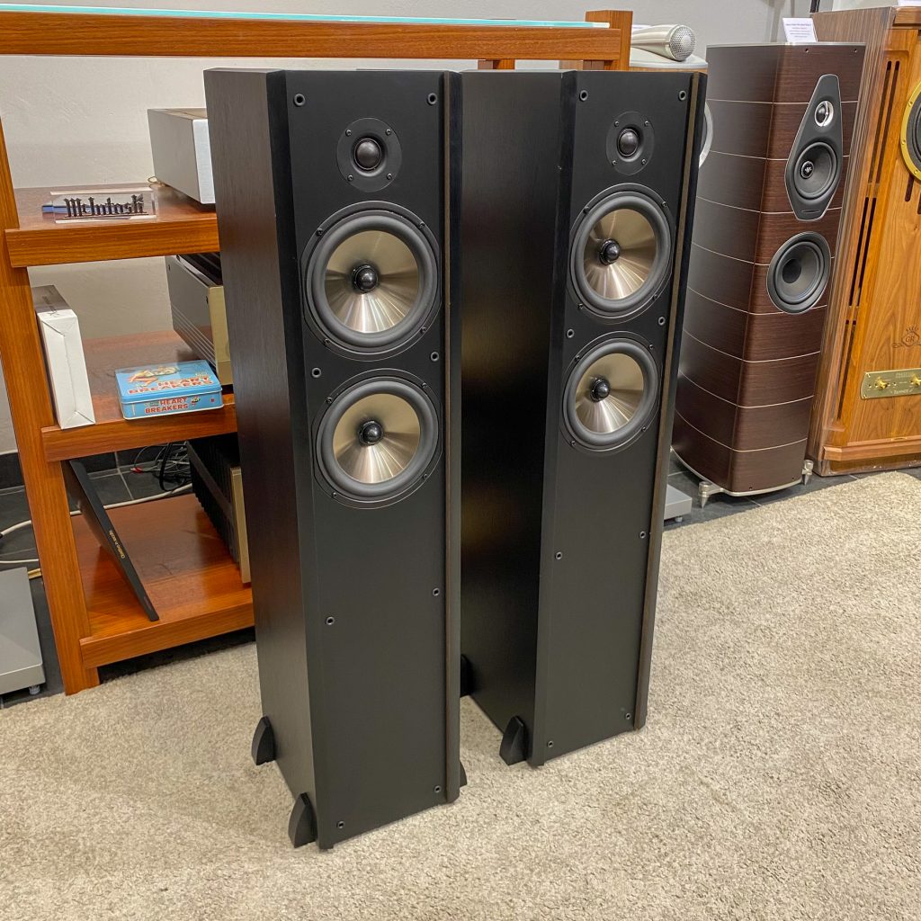 Boston Acoustic CS226