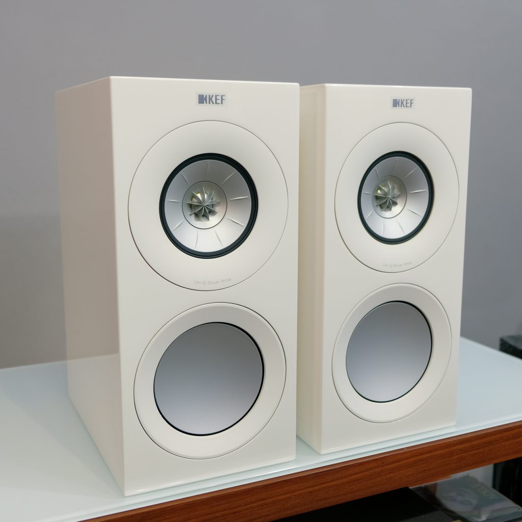 Kef R3