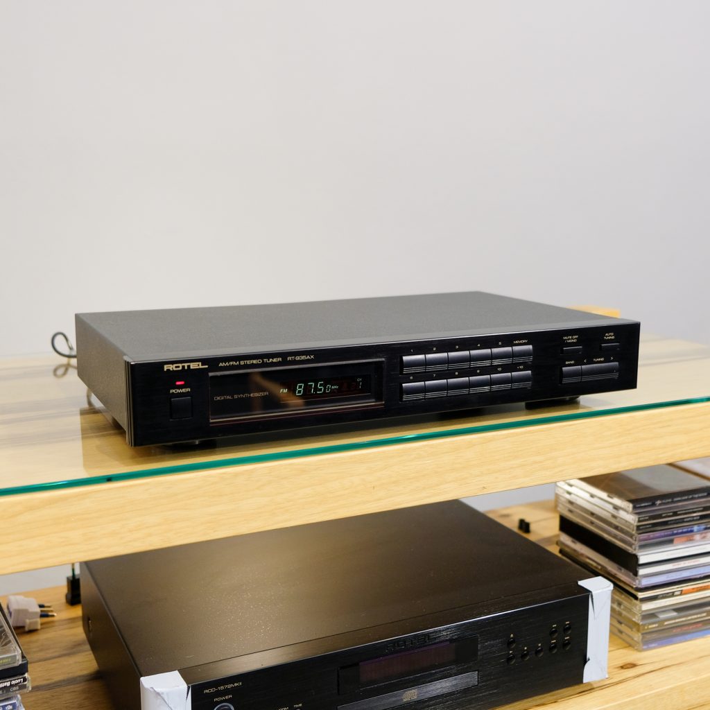 Rotel RT-935AX
