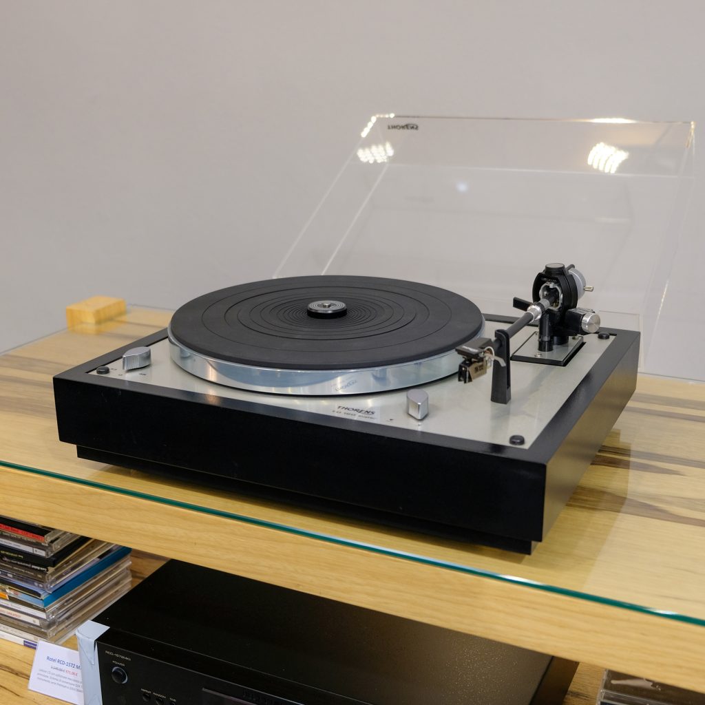 Thorens TD160 Super