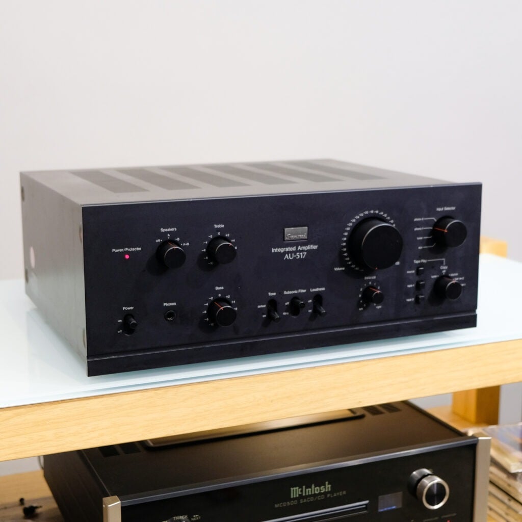 Sansui AU-517