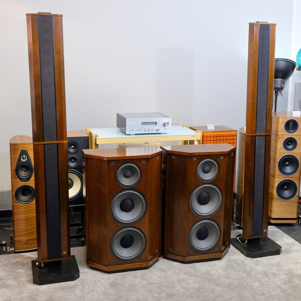 McIntosh XRT20