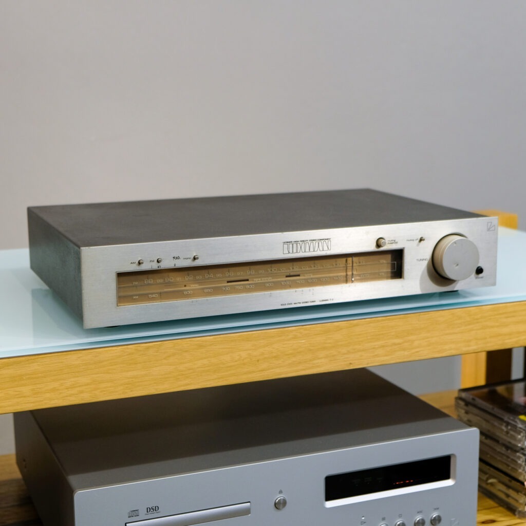 Luxman T-2