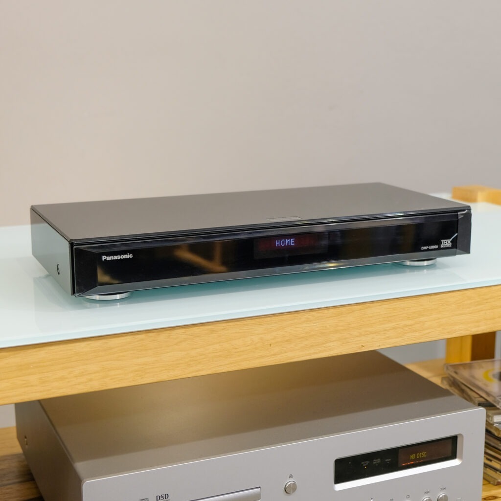 Panasonic DMP-UB900
