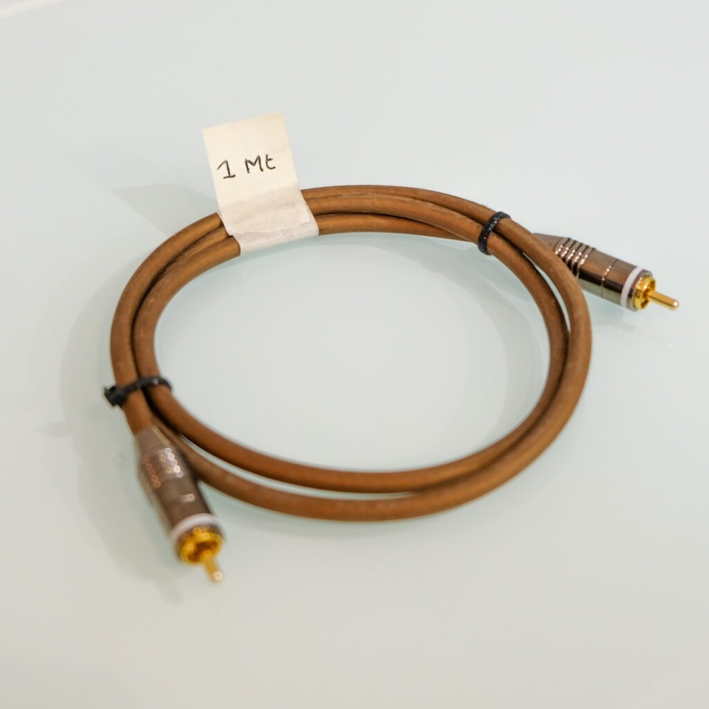 Van Den Hul D-300 III RCA Hybrid 1MT