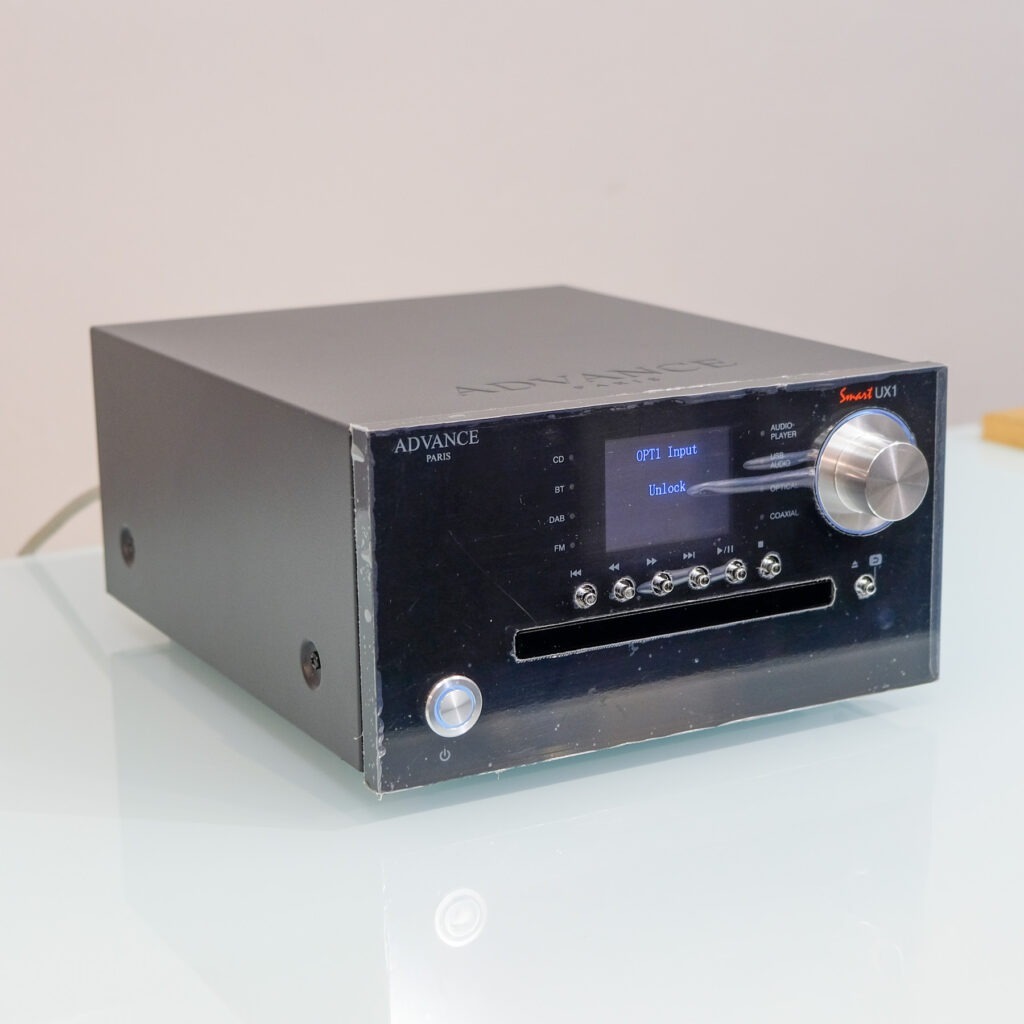 Advance Paris Smart UX-1