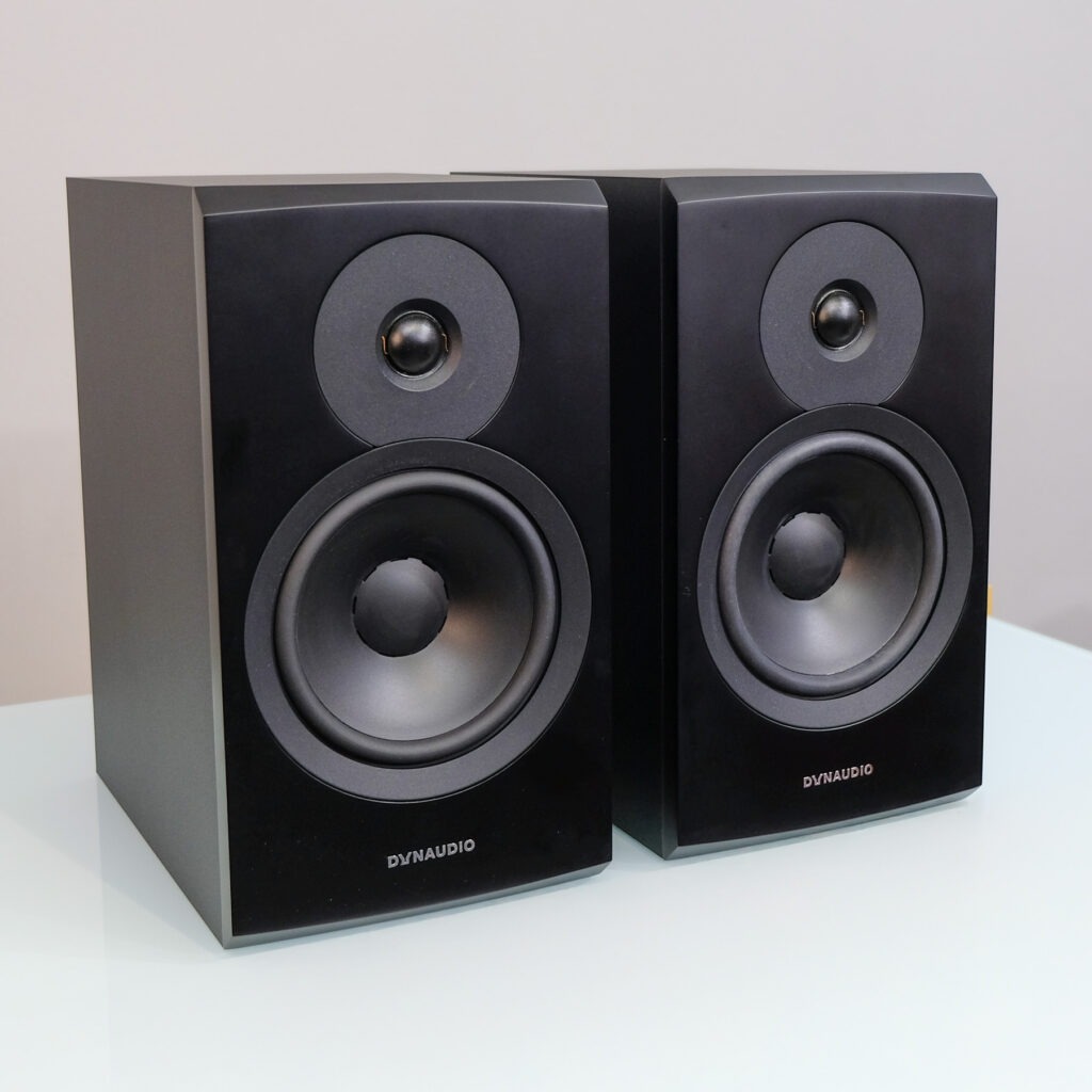Dynaudio Emit 20