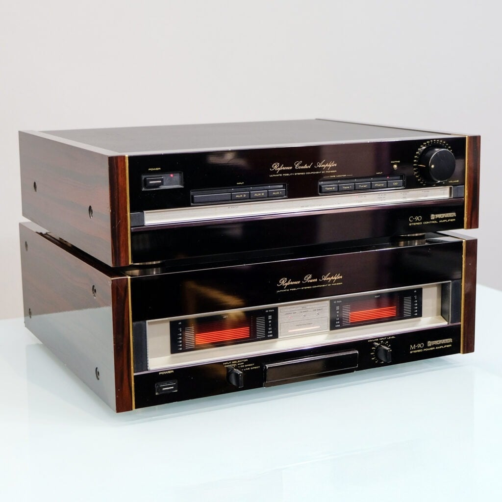 Pioneer C-90 M-90