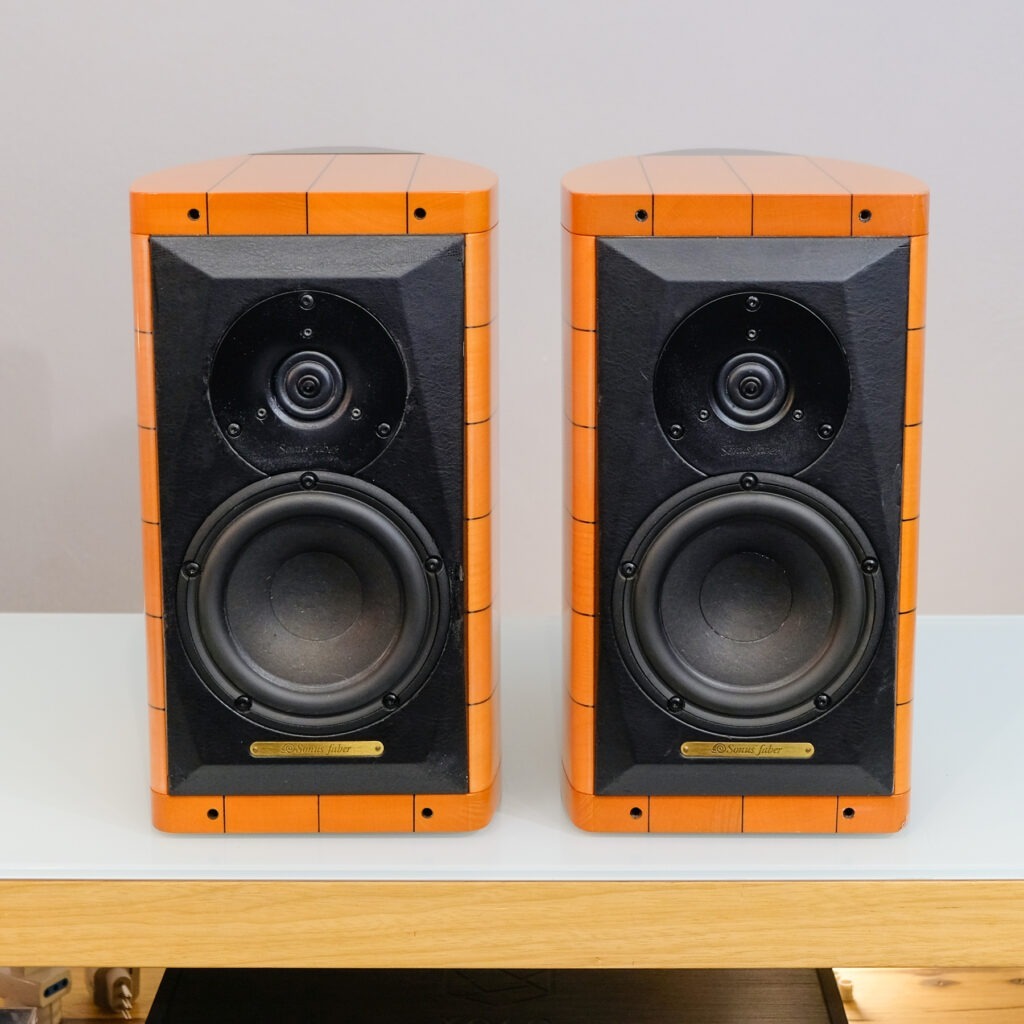 Sonus Cremona Faber Auditor M - r⁄audiophile : faber with stands