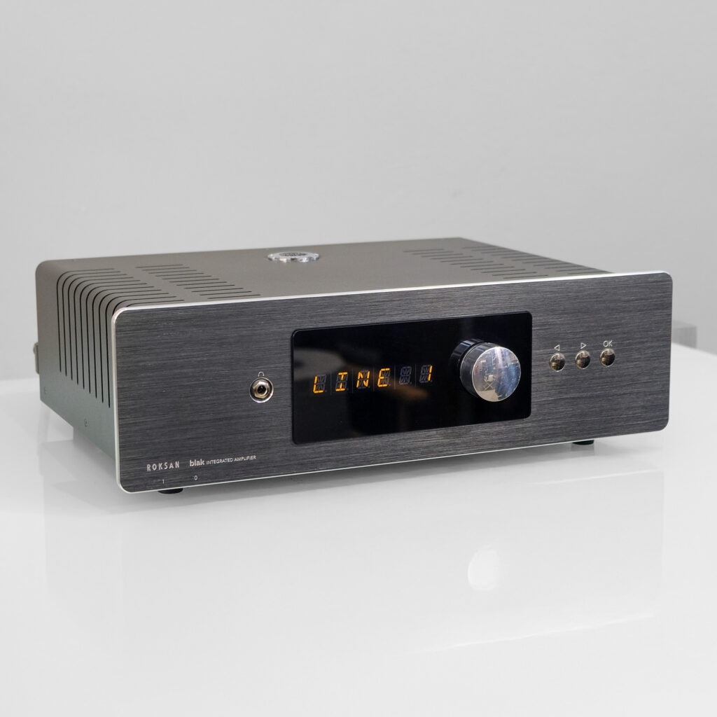 Roksan Blak Integrated Amplifier
