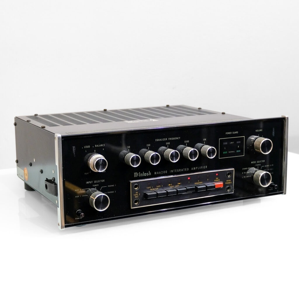 McIntosh MA6200