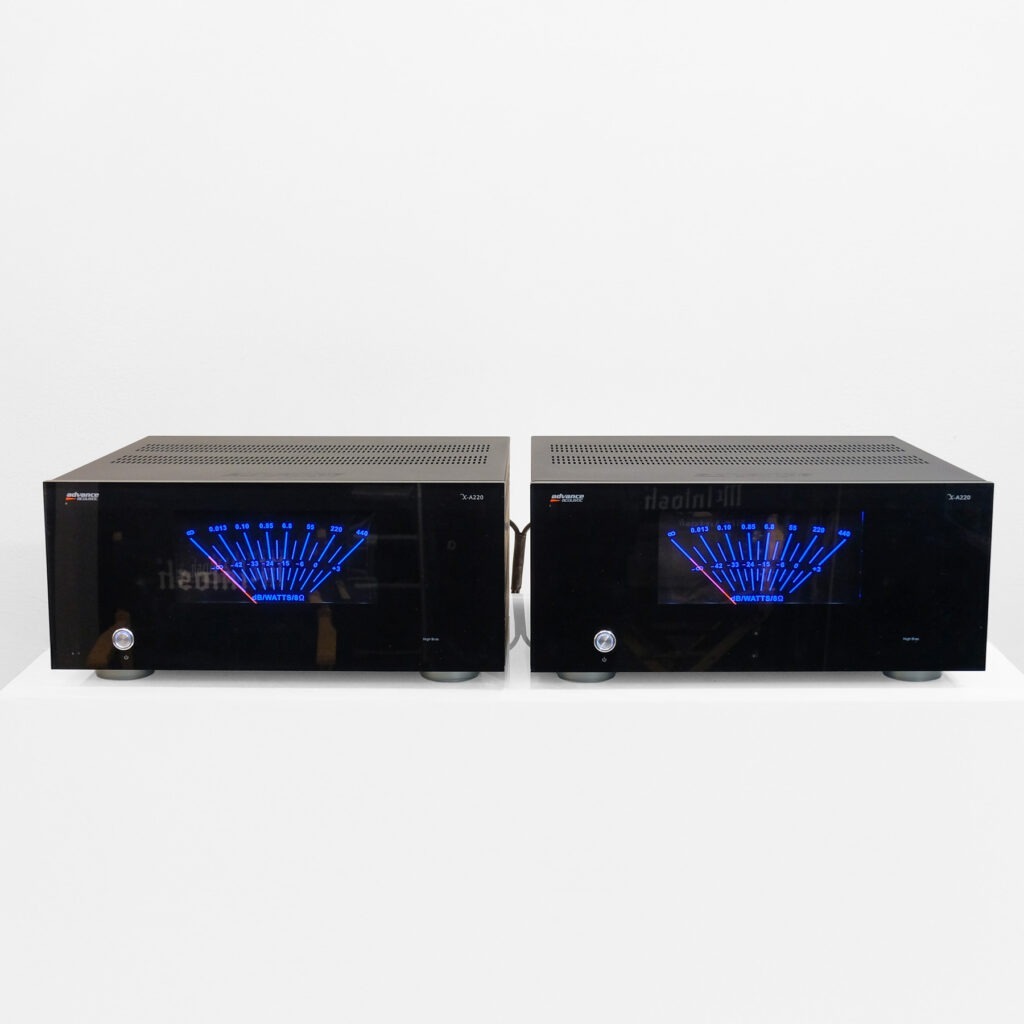 Advance Acoustic X-A220