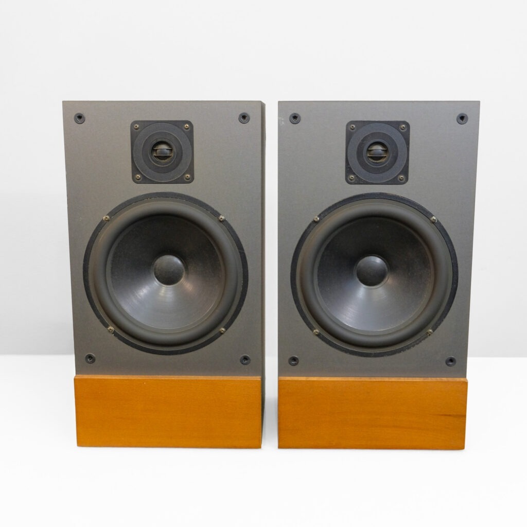 McIntosh XE11