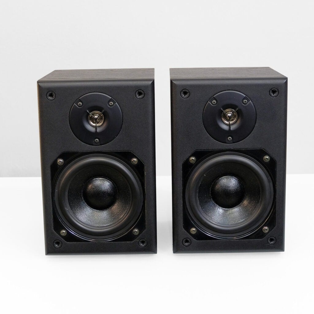 Symphony Satelliten- und Subwoofer-Paar