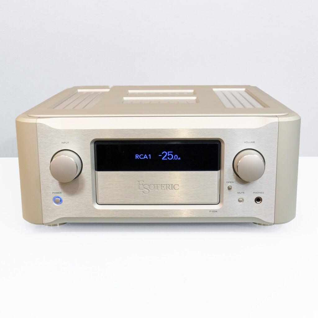 Esoteric F-03A