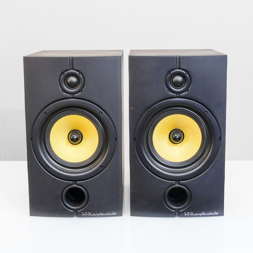 Wharfedale Diamond 8.2