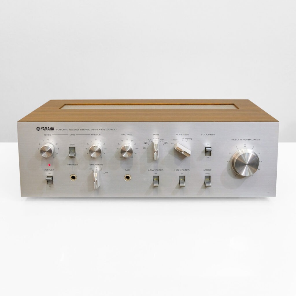 Yamaha CA-400