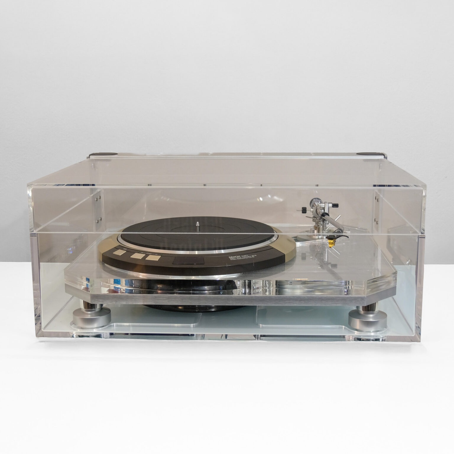 Denon DP-75 Aemilia Audio + Used Microphone Arm