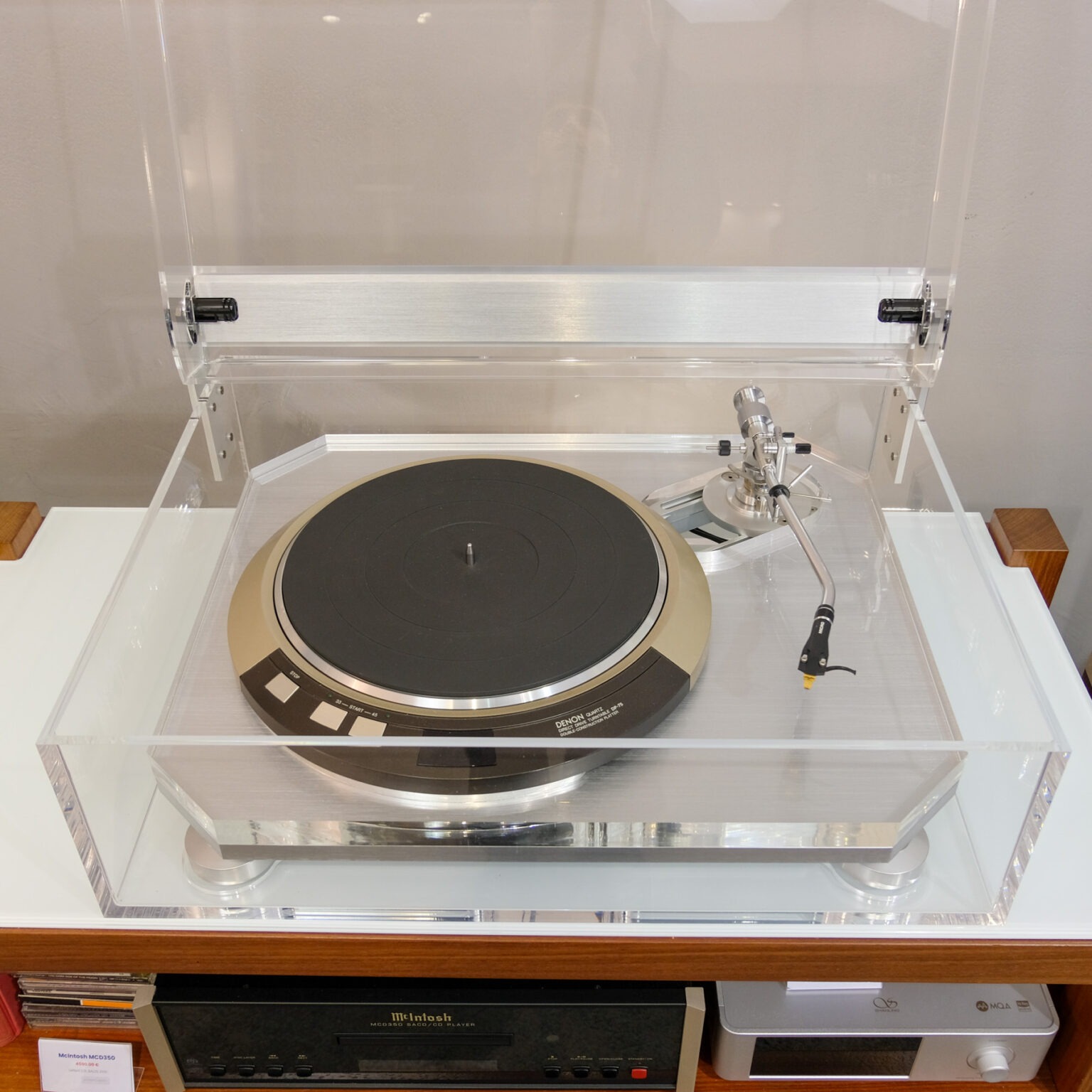 Denon DP-75 Aemilia Audio + Used Microphone Arm