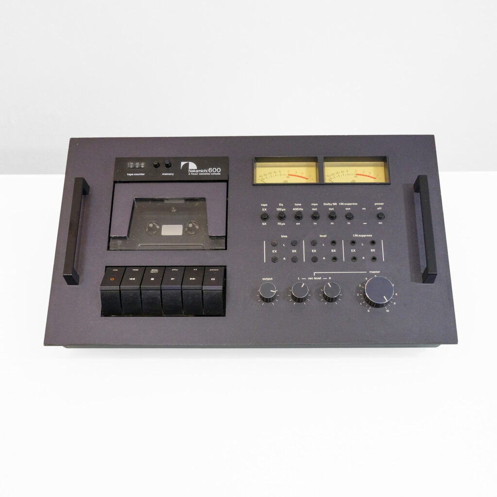 Nakamichi 600