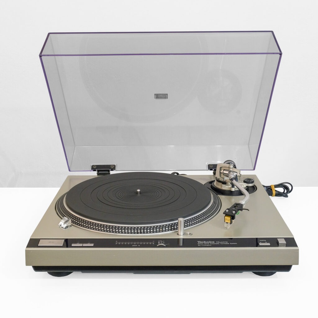 Technics SL-1700 MKII