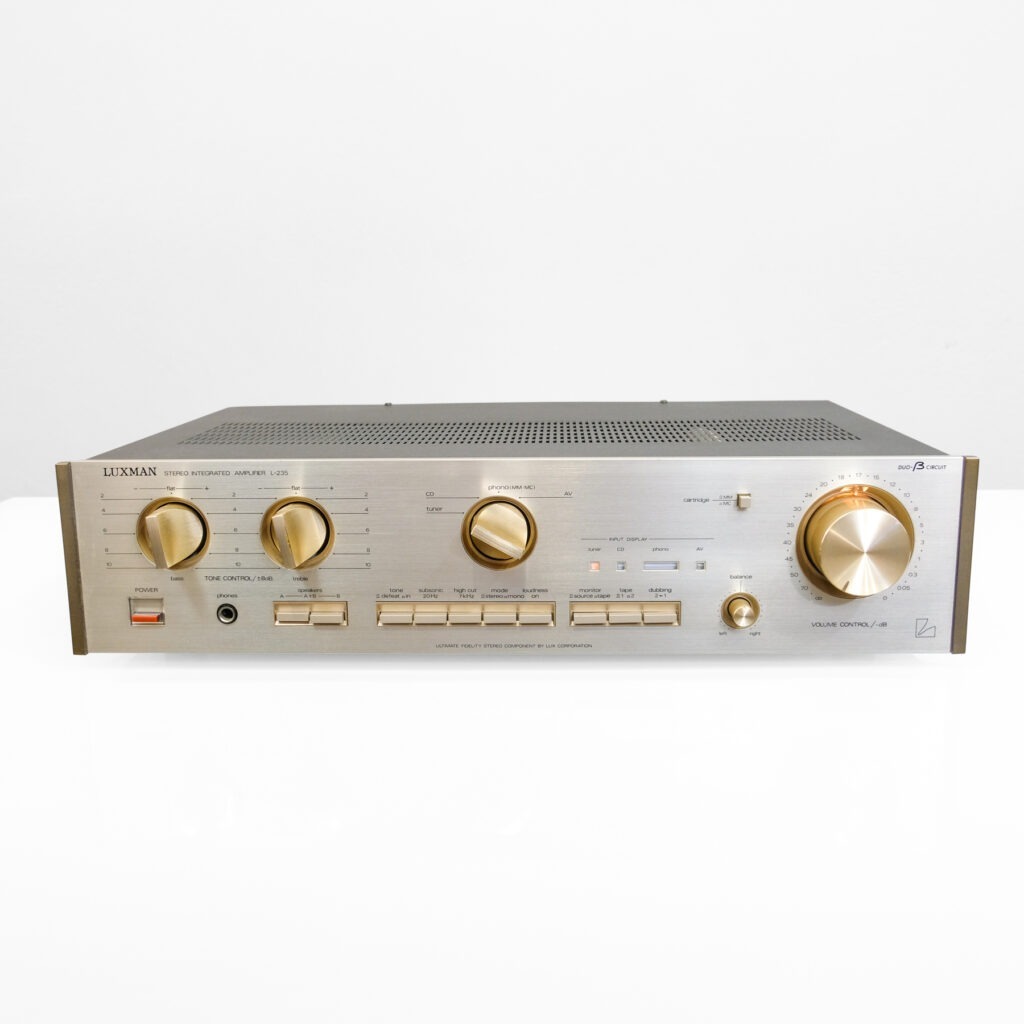 Luxman L-235