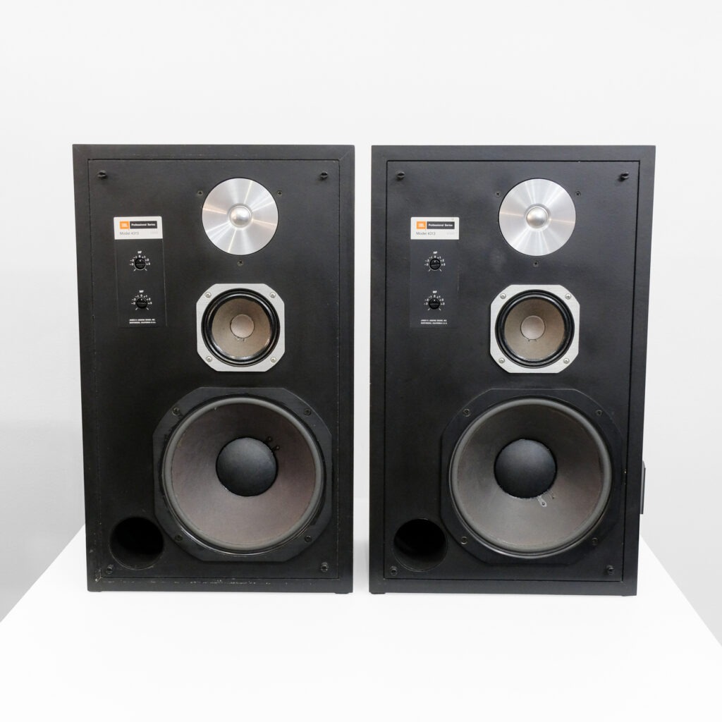 JBL 4313