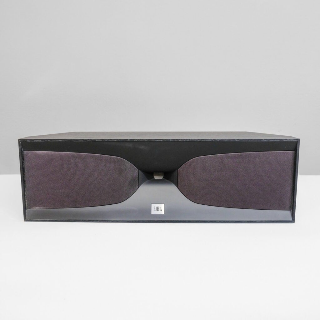 JBL Studio 520c