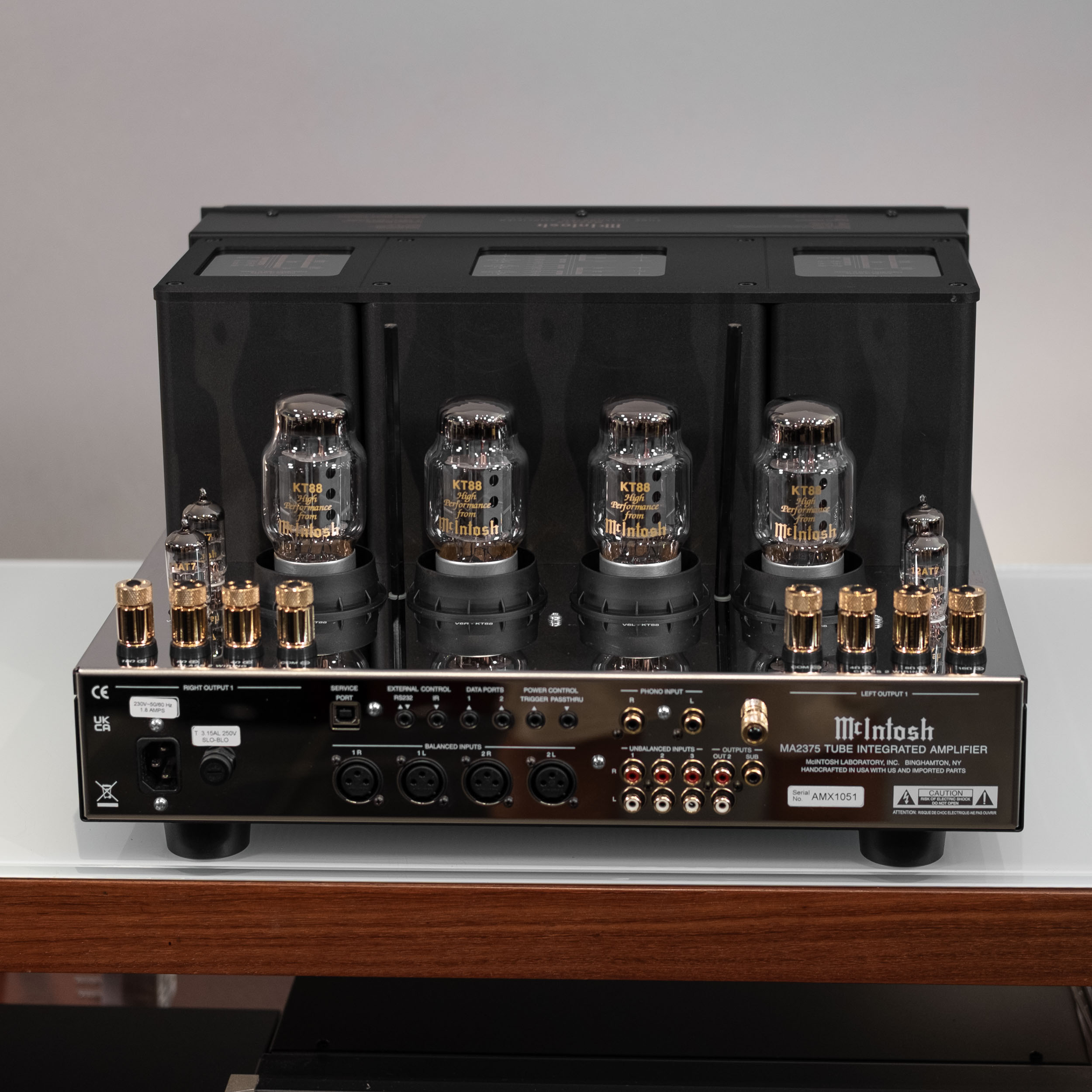 McIntosh MA2375